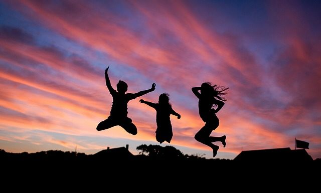 Troisième Option se transforme